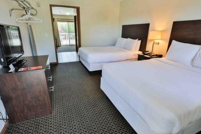 Nader'S Motel & Suites Ludington Eksteriør bilde