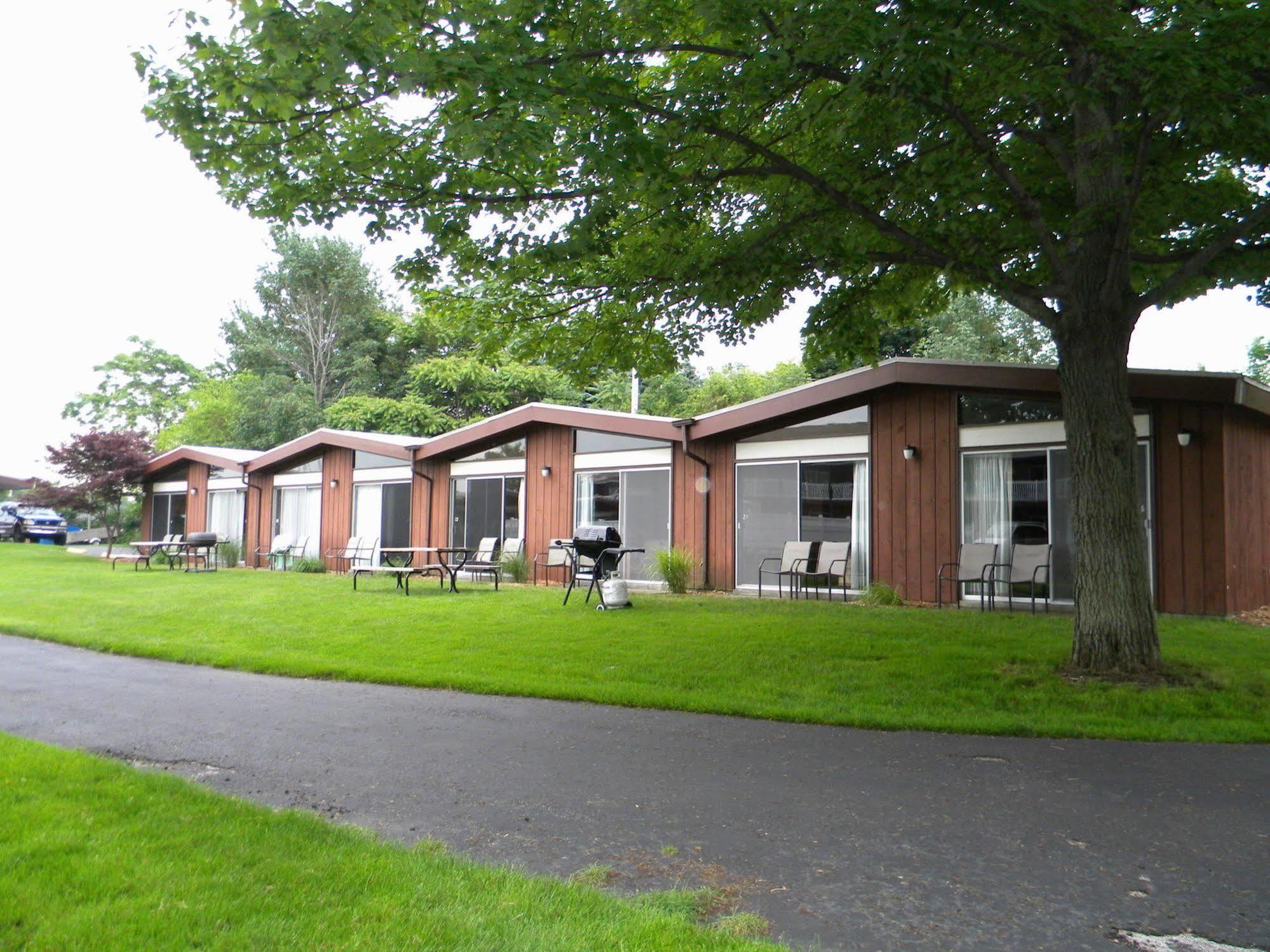 Nader'S Motel & Suites Ludington Eksteriør bilde
